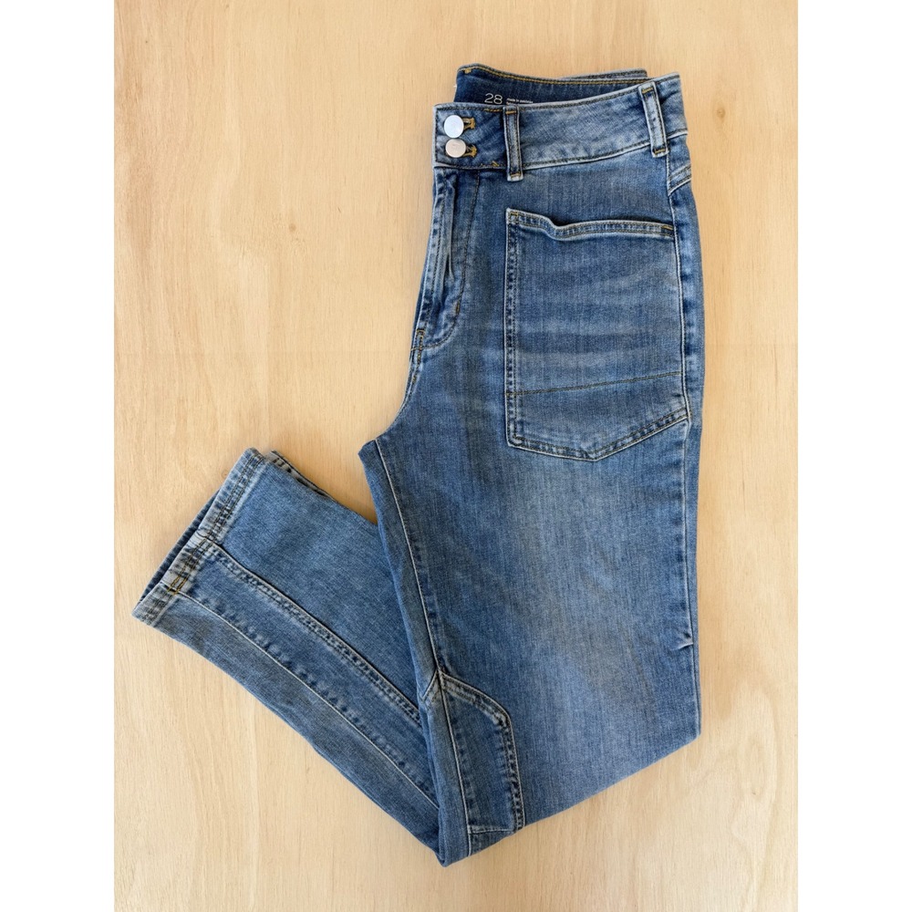 Pilcro and the Letterpress High Rise Utility Tapered Jeans Blue 28